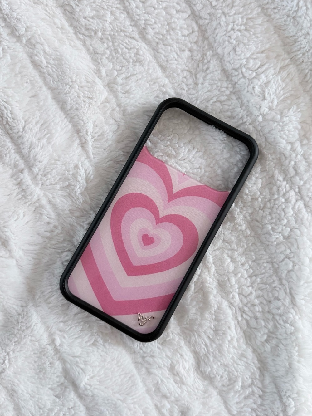 Wildflower Pink Heart Pattern Phone Case for iPhone 17 pro max